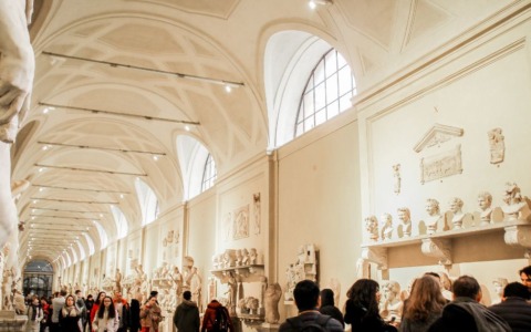 Anna Anguissola curatrice di Global Antiquity