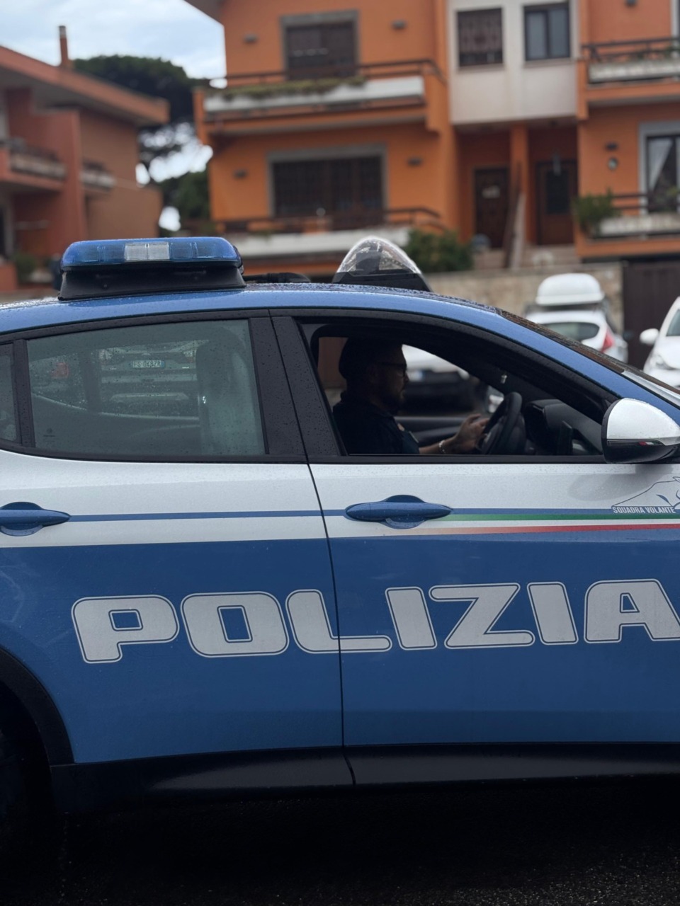 Aggressioni ai minori, coltelli e minacce: l’allarme della criminologa