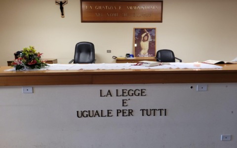 Assolto a Pisa il giovane accusato di offrire marijuana a un militare