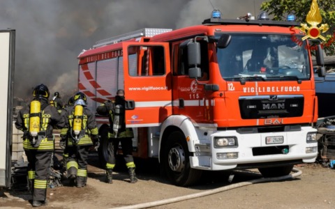 Carenza di organico tra i vigili del fuoco: situazione critica
